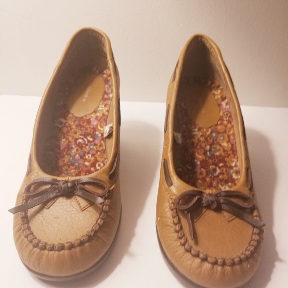 Wedges - Picture 1 of 4